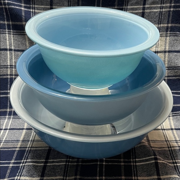 Set of Moody Blues Pyrex Bowls